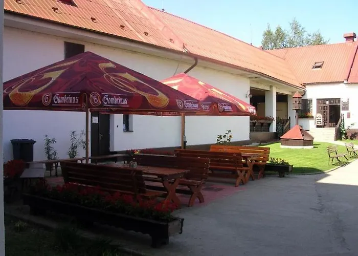 Hotel Valaskuv Grunt Bouzov