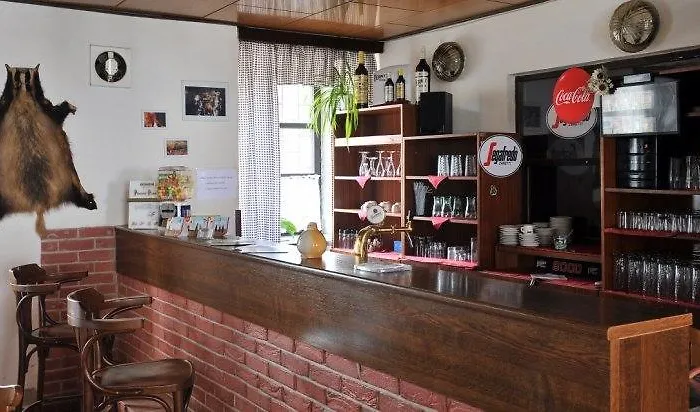 Hotel Valaskuv Grunt 3*
